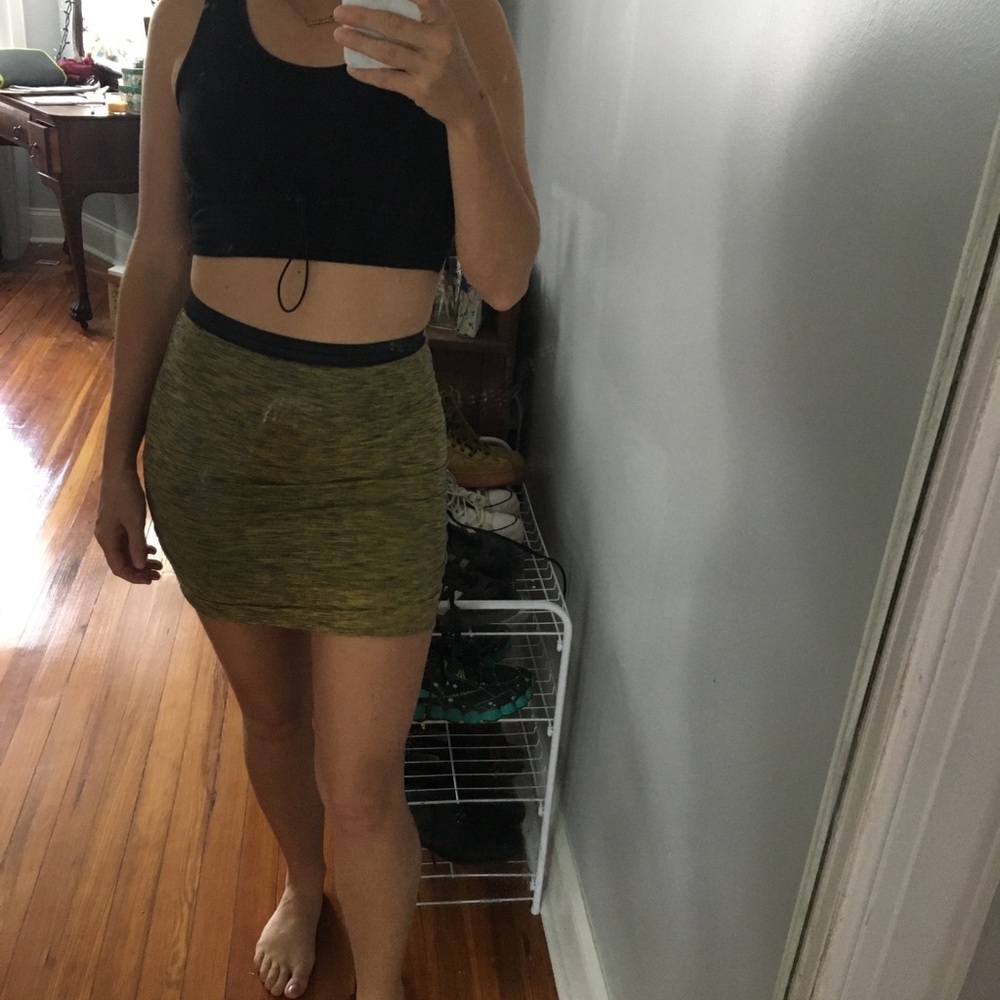 Yellow/green skirt